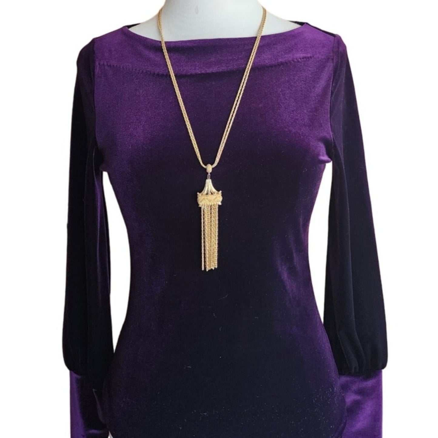 Vintage 70s Monet Traviata Pendant Necklace Gold Fringe Pagoda