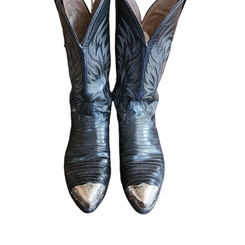Vintage Ladies Cowboy Boots Tacco Black Tooled Leather Silver Etched Toes Snakeskin