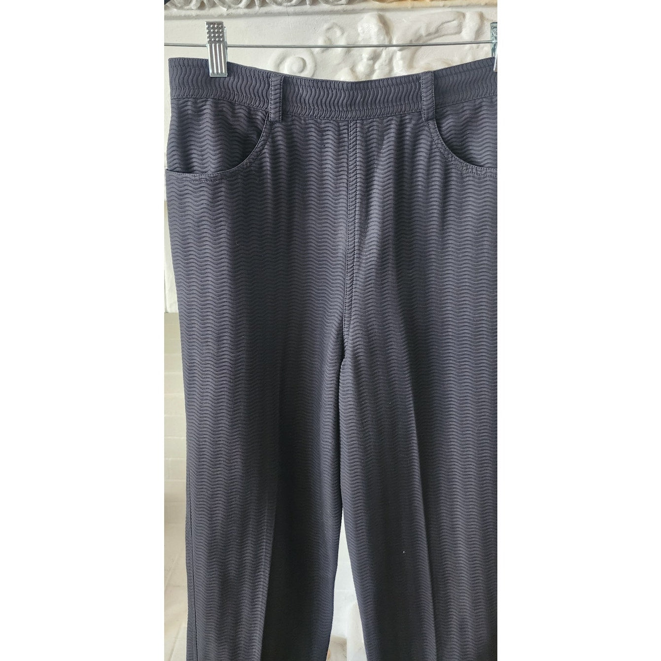 Vintage 1990s ISAAC MIZRAHI Pants Black Textured Cotton Pants Waist 28 Made in USA