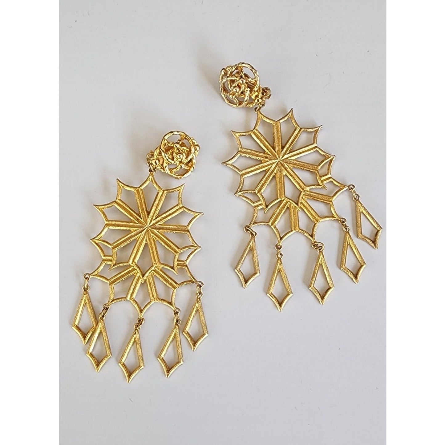 Vintage 1980s Oversized Earrings Gold Snowflake Starbursts