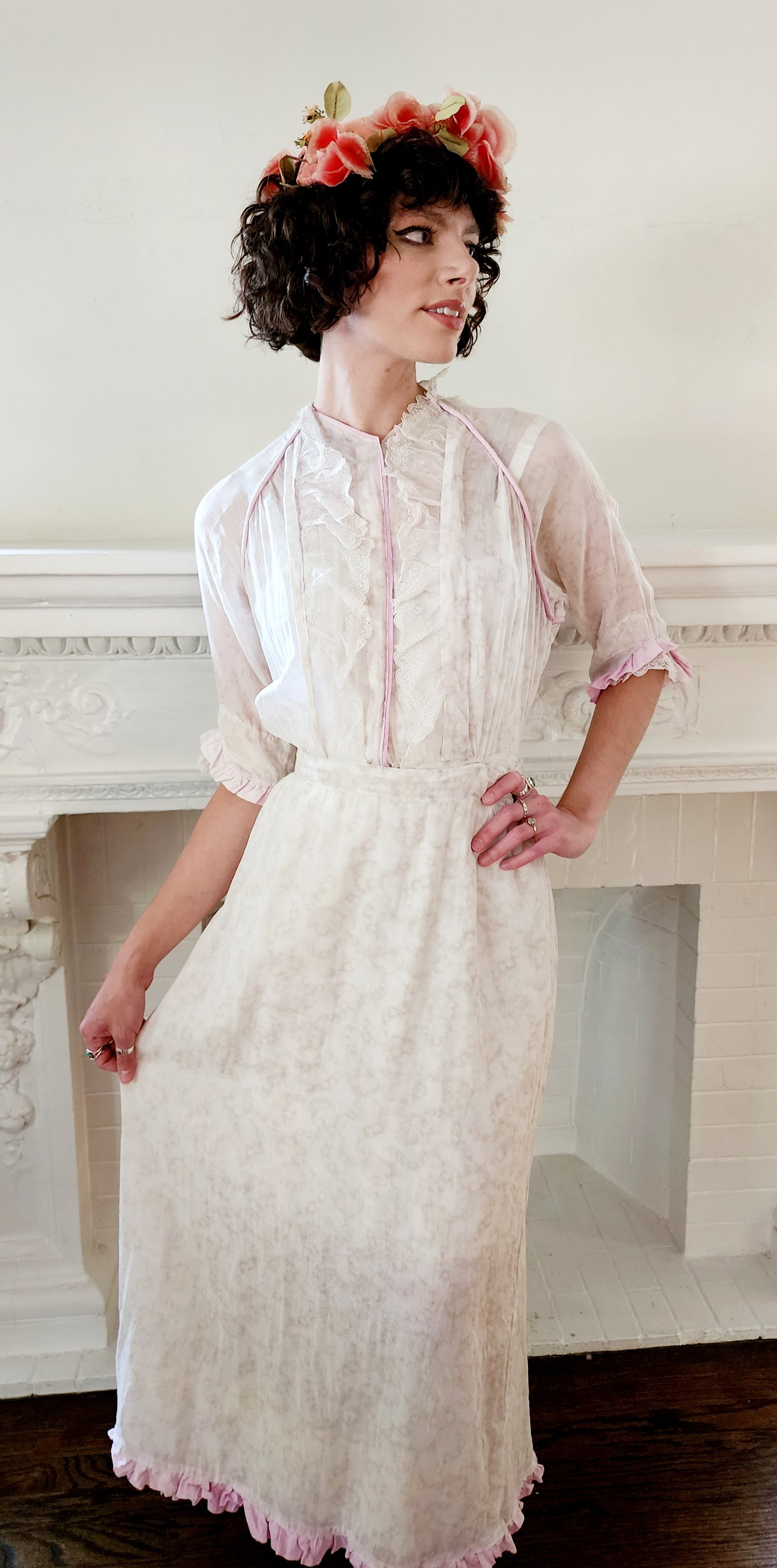 Edwardian Dress Subtle Floral Print w/ Pink Trim S