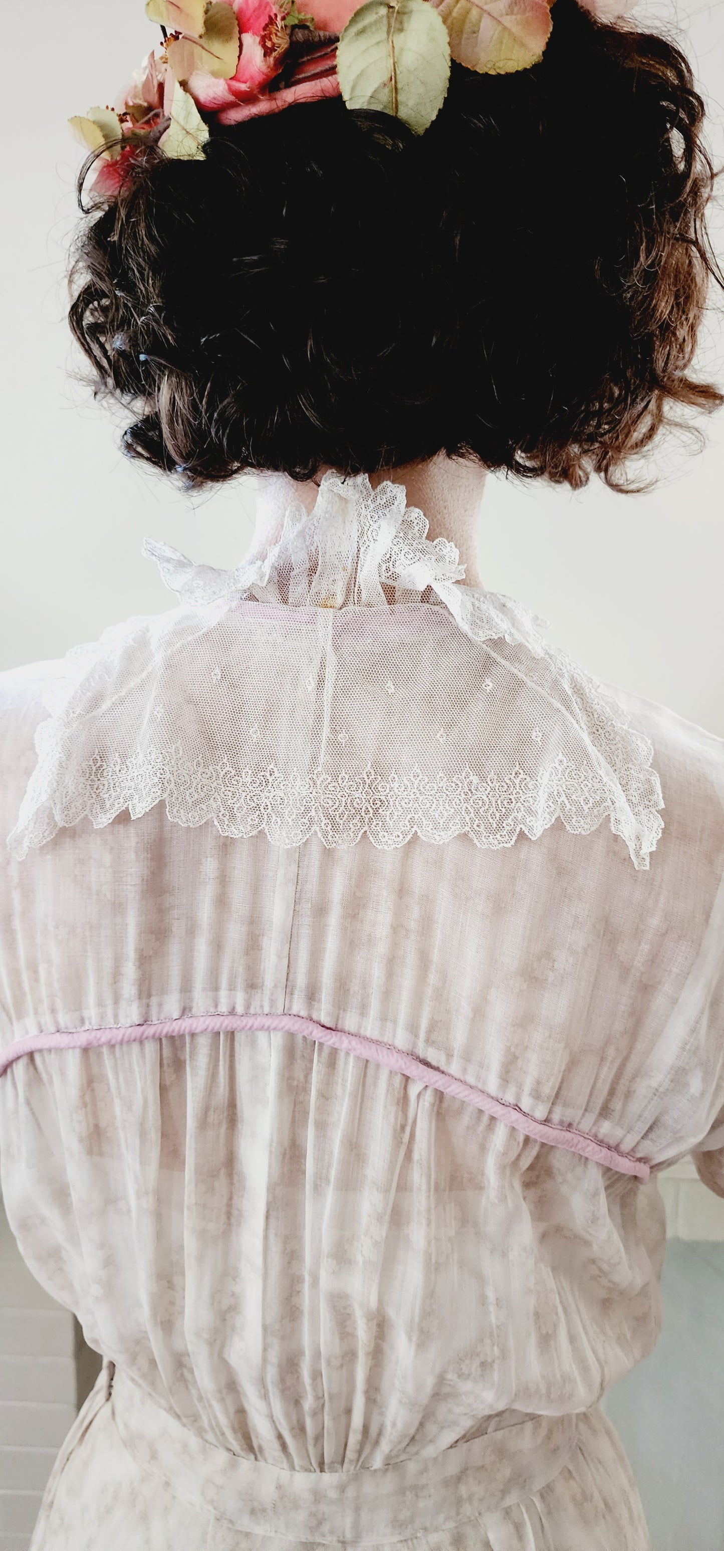 Edwardian Dress Subtle Floral Print w/ Pink Trim S