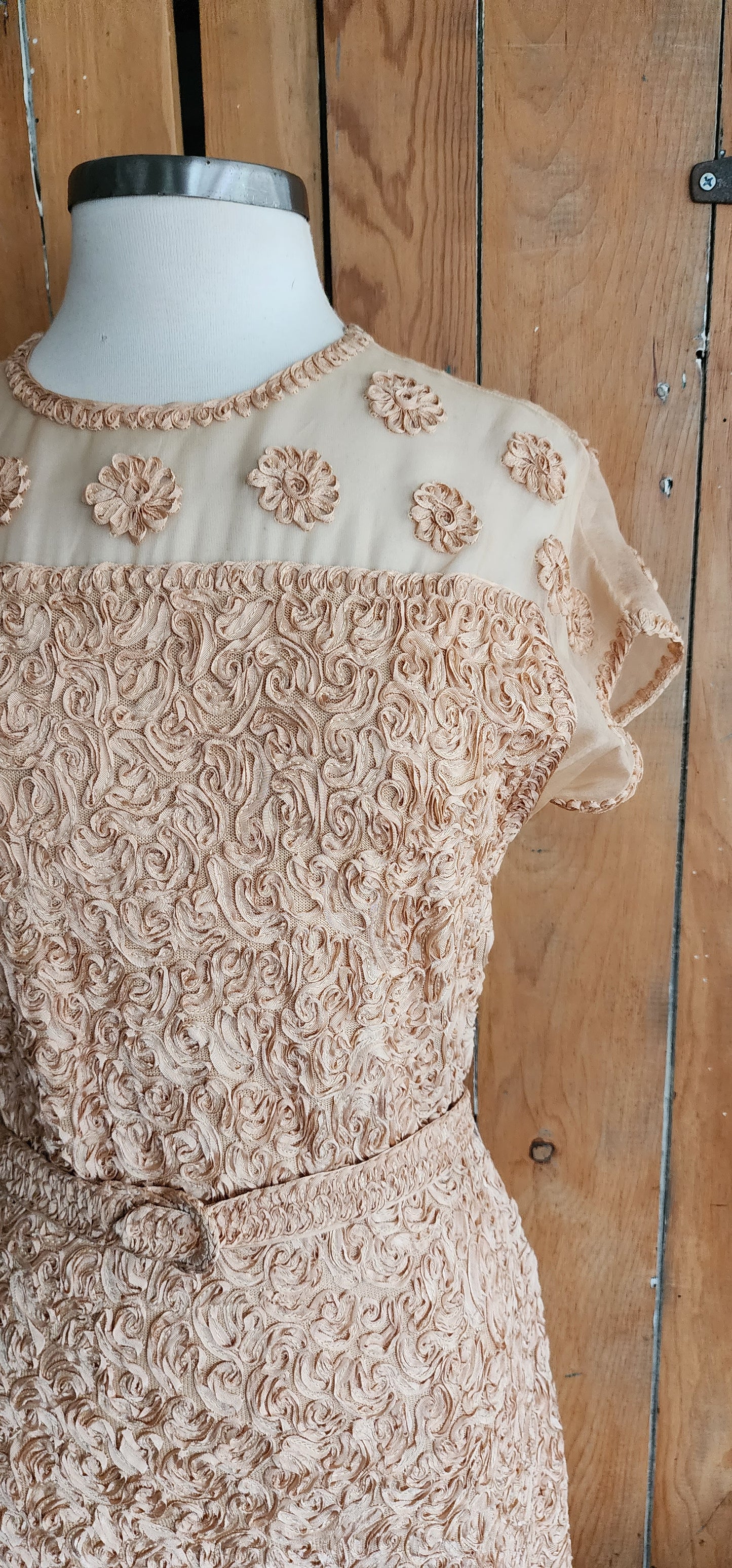 50s Peach Pink Party Dress Ribbon Lace Short Sleeves Caledonia