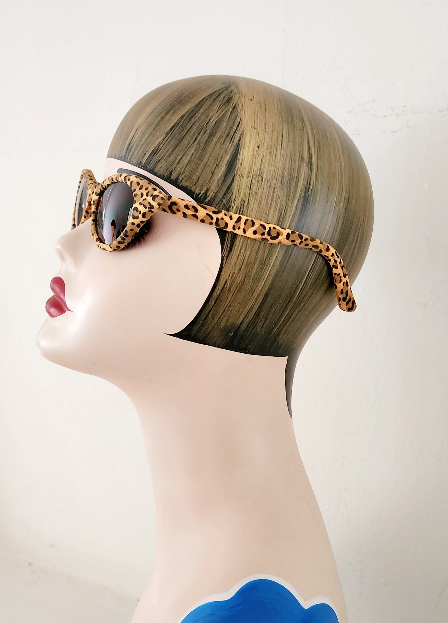 Vintage Cat Eye Sunglasses Leopard Print