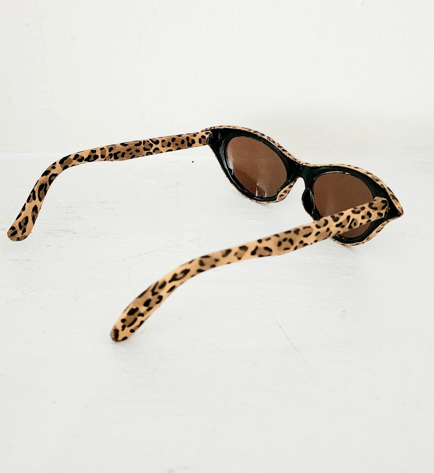 Vintage Cat Eye Sunglasses Leopard Print