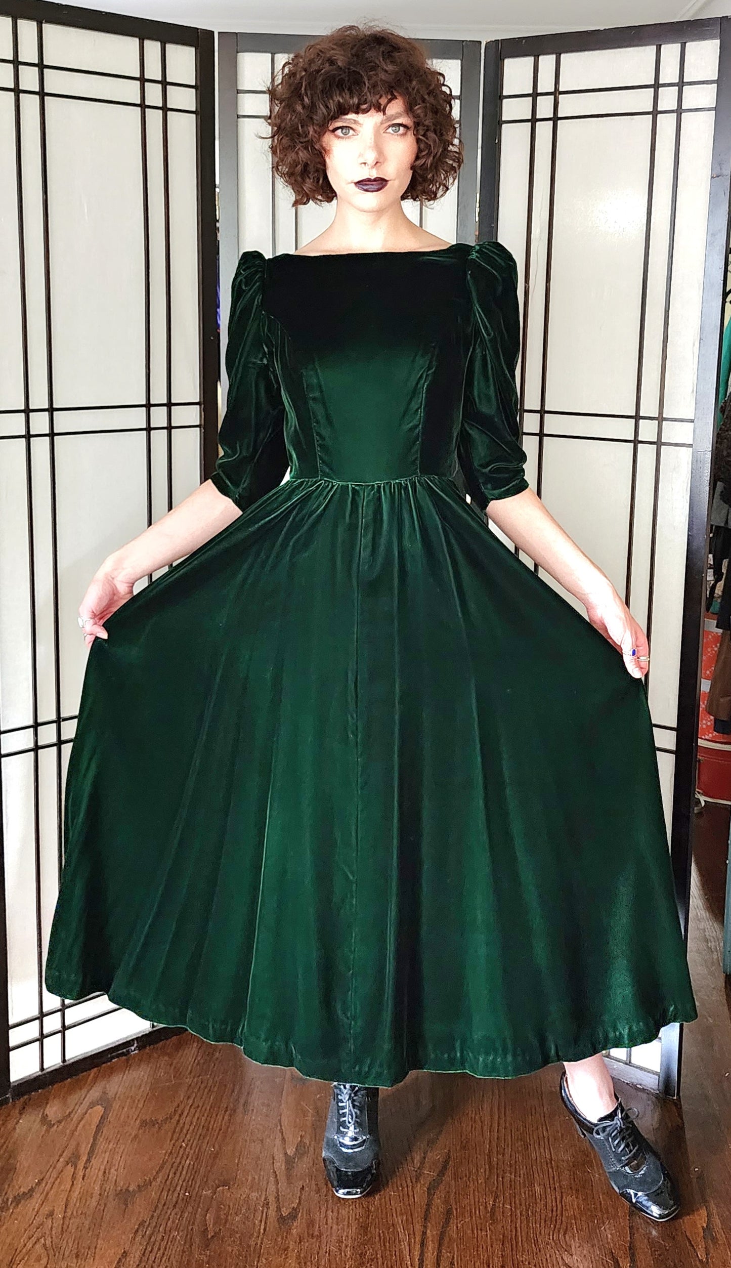 80s Green Velvet Dress Puffed Shoulders / Small