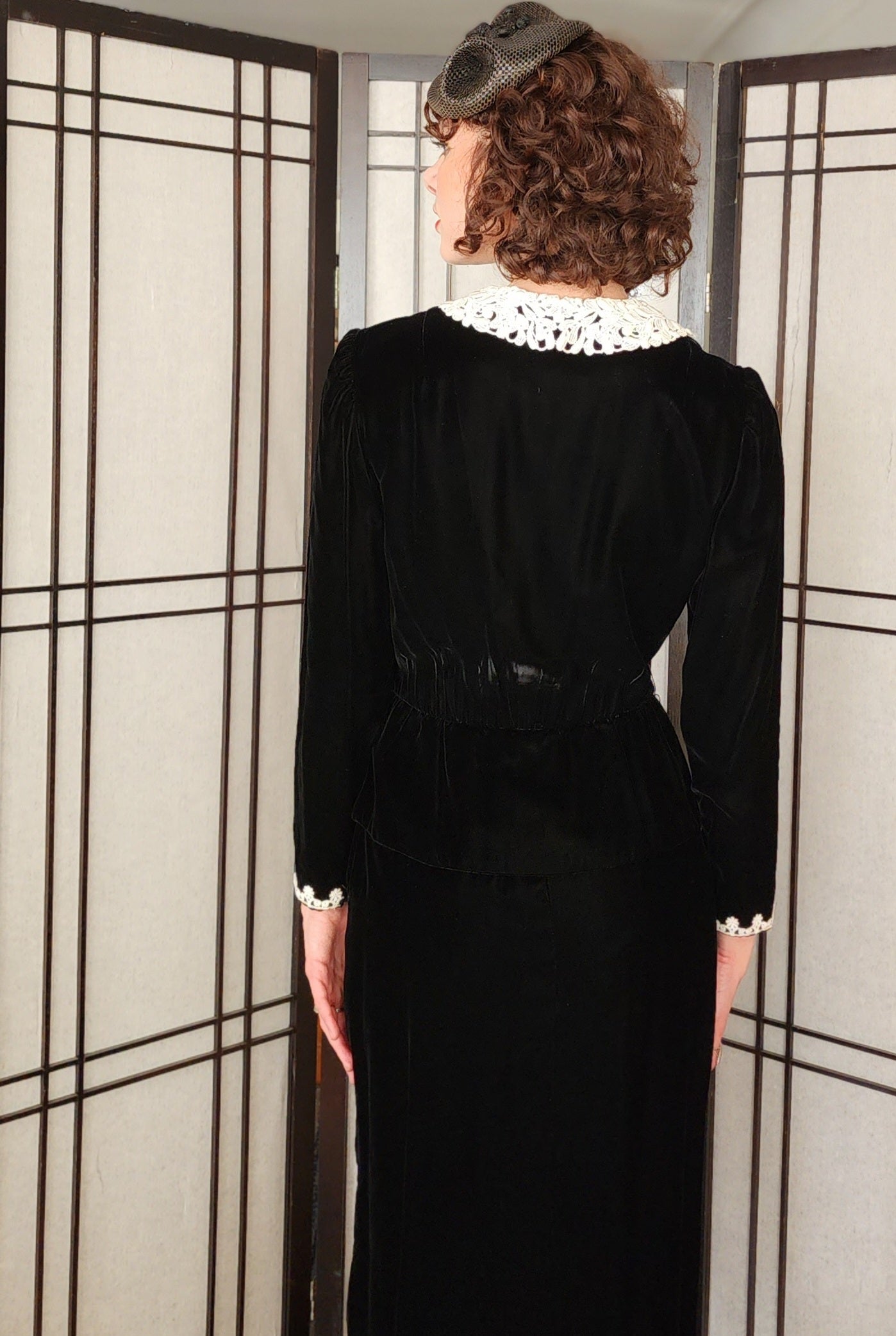 80s Black Velvet Dress White Lace Collar Joan Leslie Kasper