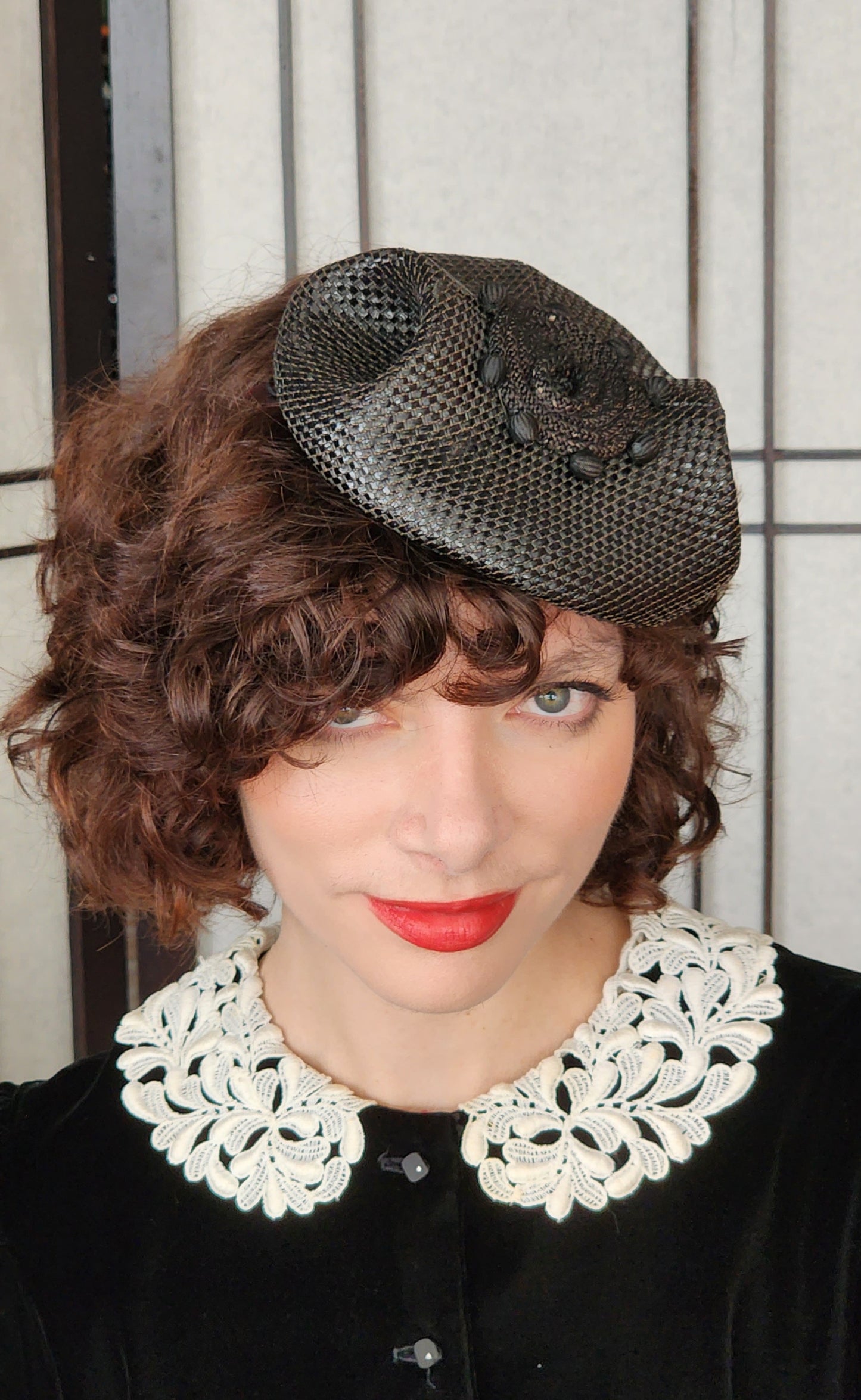 50s Black Straw Beanie Hat Junia Carson Pirie Scott Modernist