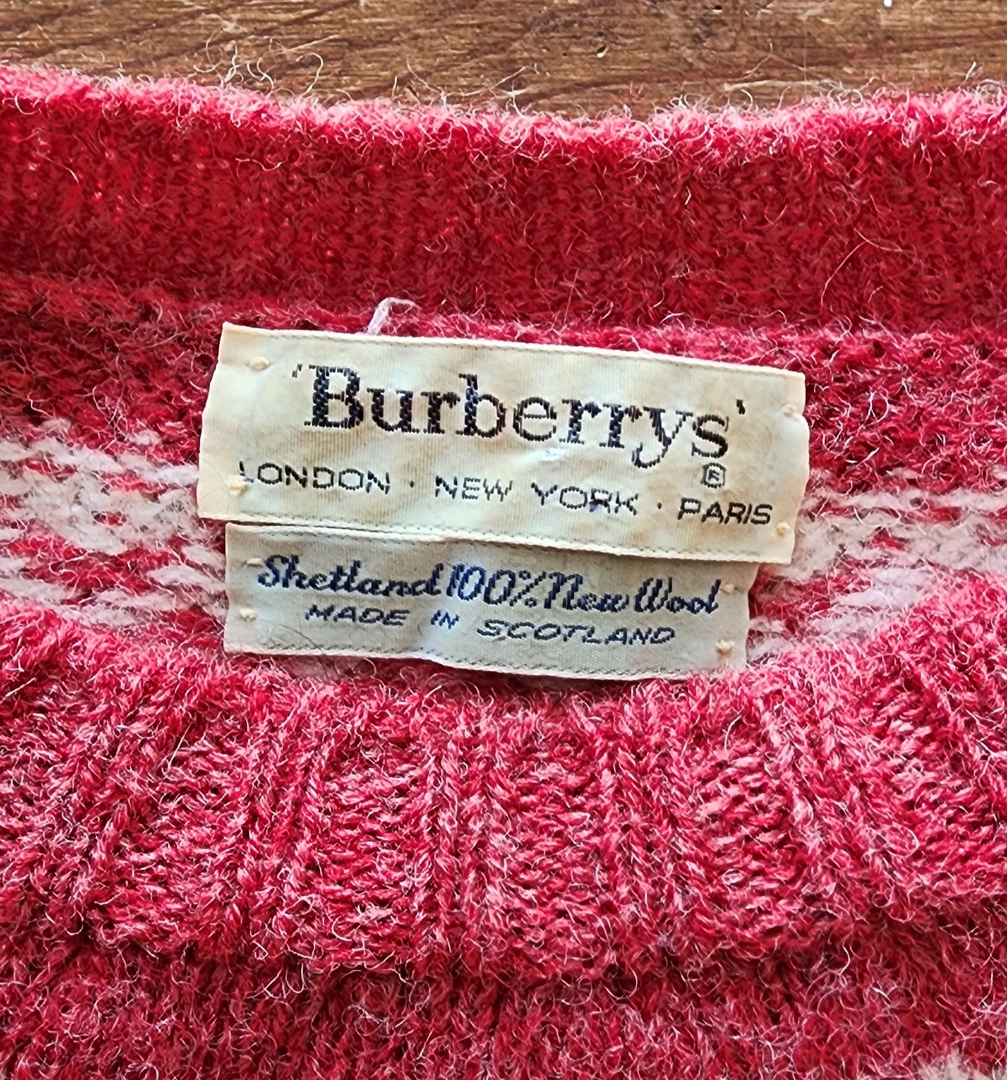 80s Burberrys Sweater Fair Isle Pink Wool