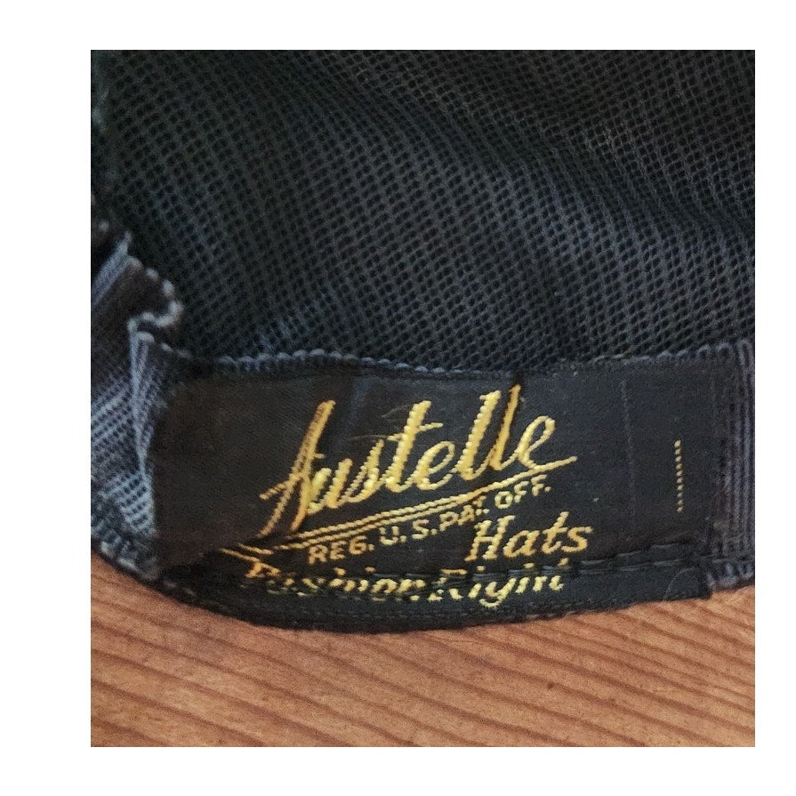 Vintage 1930s Tilt Hat Austelle Navy Blue Structured Saucer Modernist Sculpted