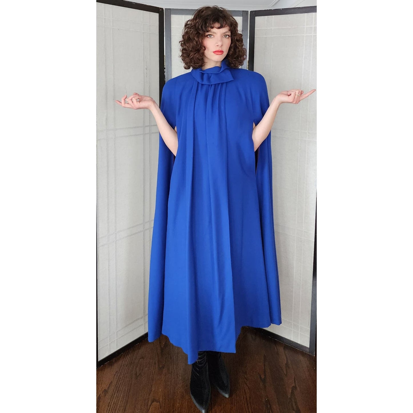 Vintage Blue Wool Cloak 80s Does 40s Large Shoulders