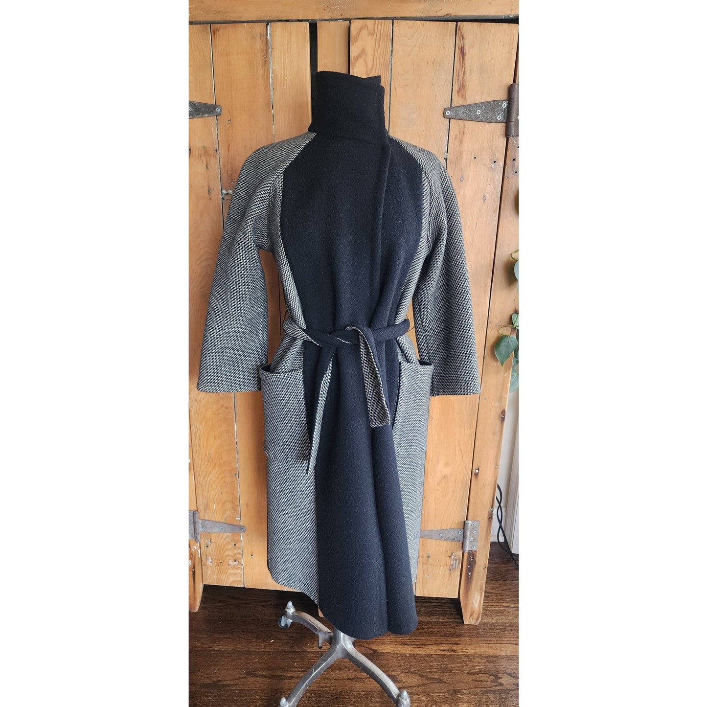 Vintage 90s Wool Coat + Skirt Set in ZigZag Stripe Grey Black / S