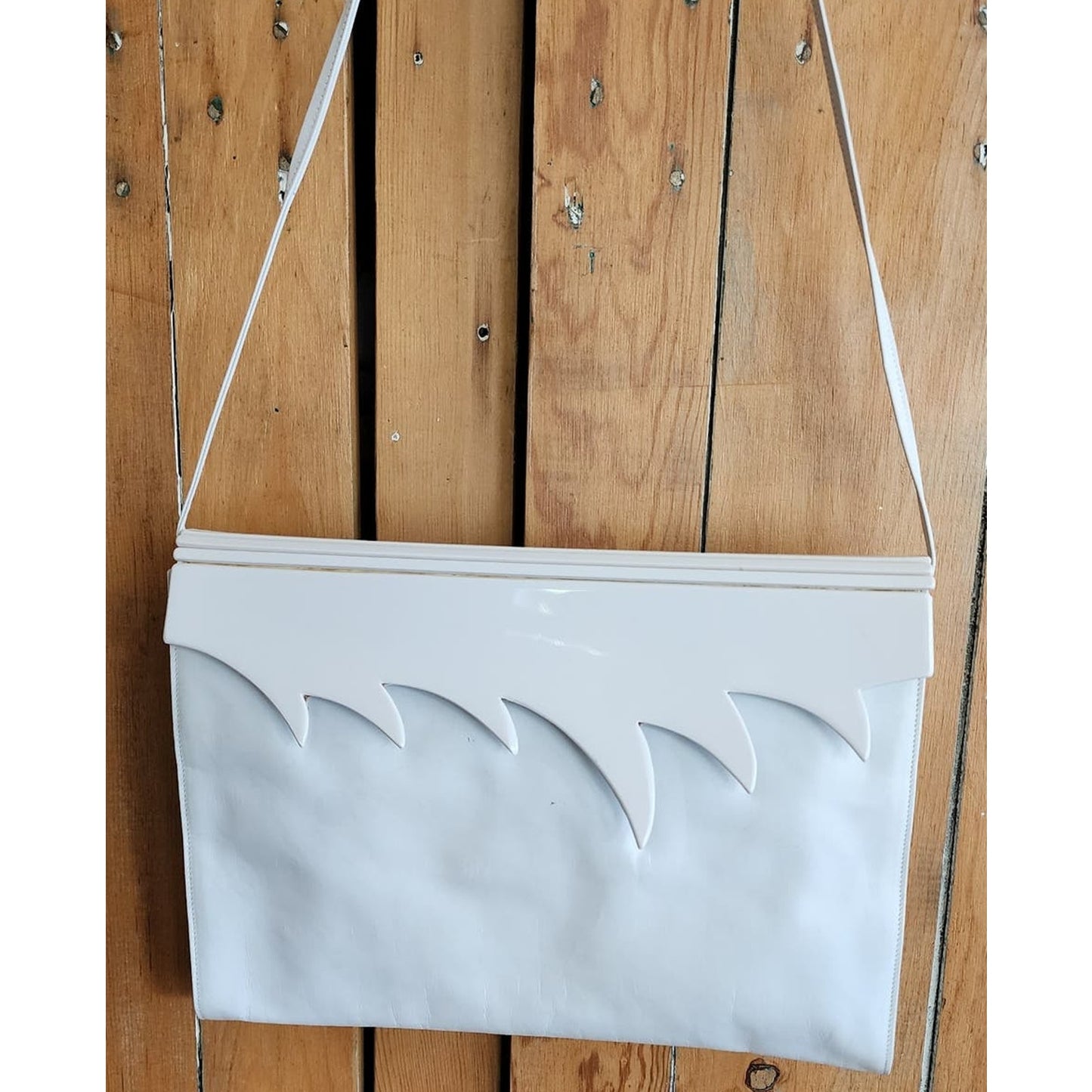 Vintage 80s White Leather Clutch/ Shoulder Bags by Mimi ZigZag