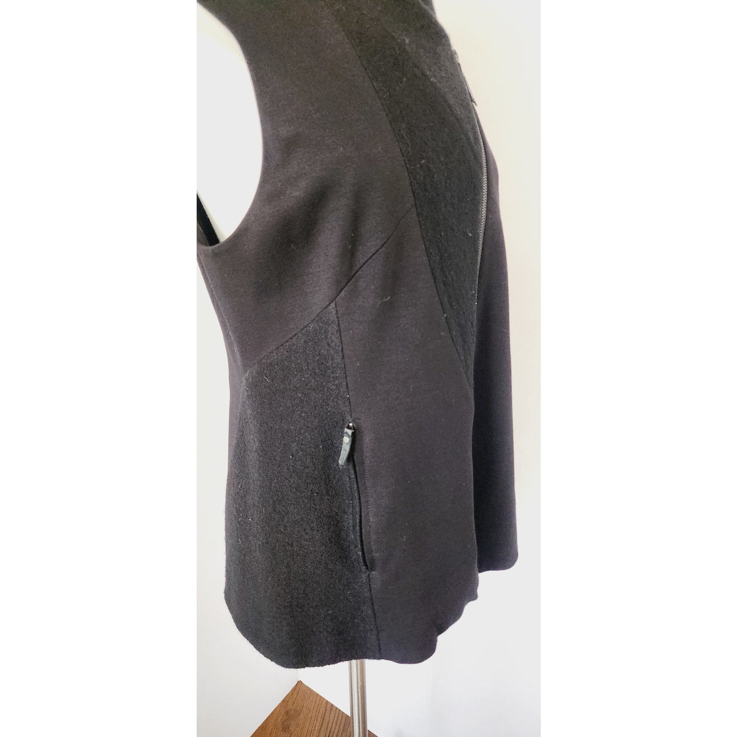 Eileen Fisher Zip Up Vest Merino Wool Blend M