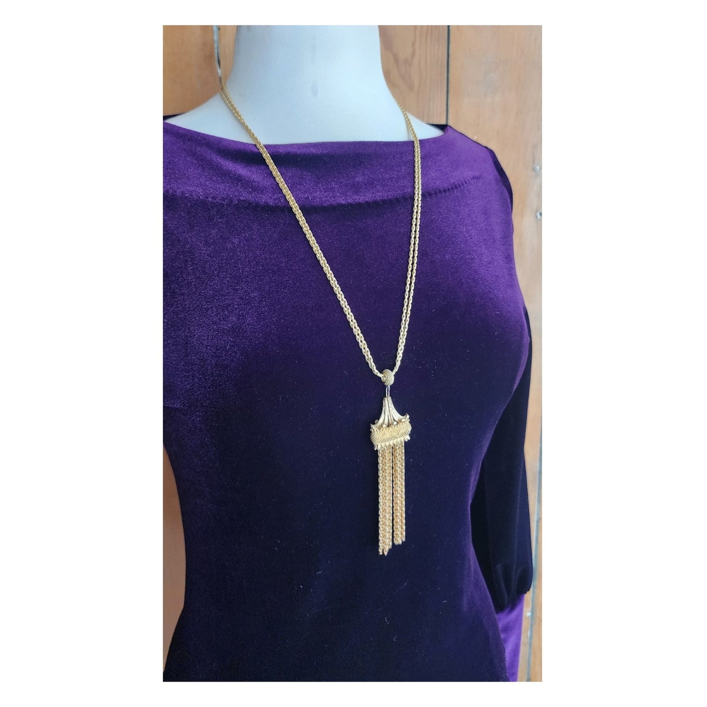 Vintage 70s Monet Traviata Pendant Necklace Gold Fringe Pagoda