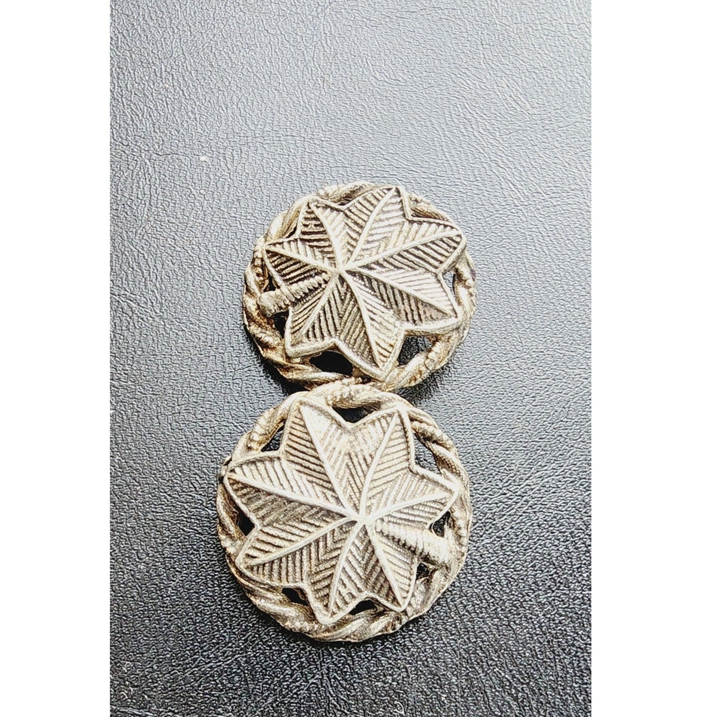 Vintage Military Buttons WWII Era Lieutenant Colonol Insignia Silver Leaf