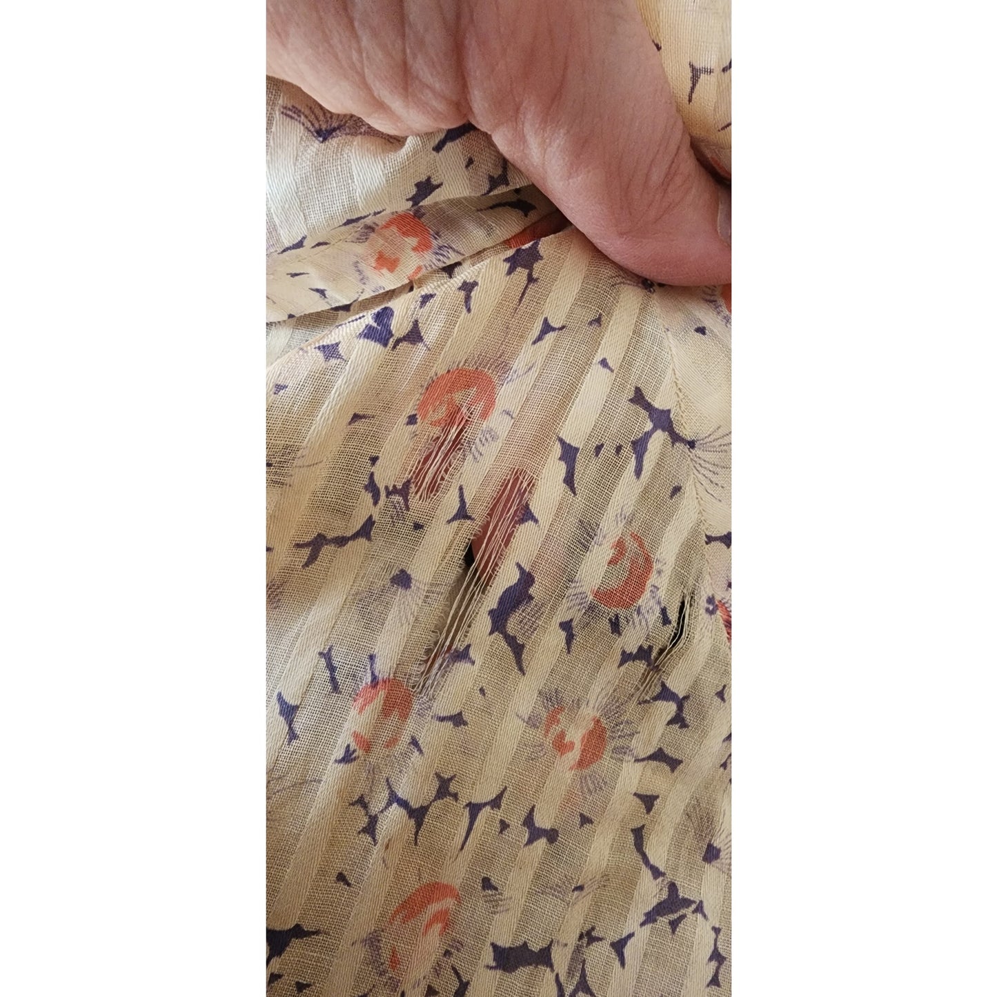 Vintage 30s Silk Day Dress Short Sleeves Speckled Floral Print Large Red Buttons