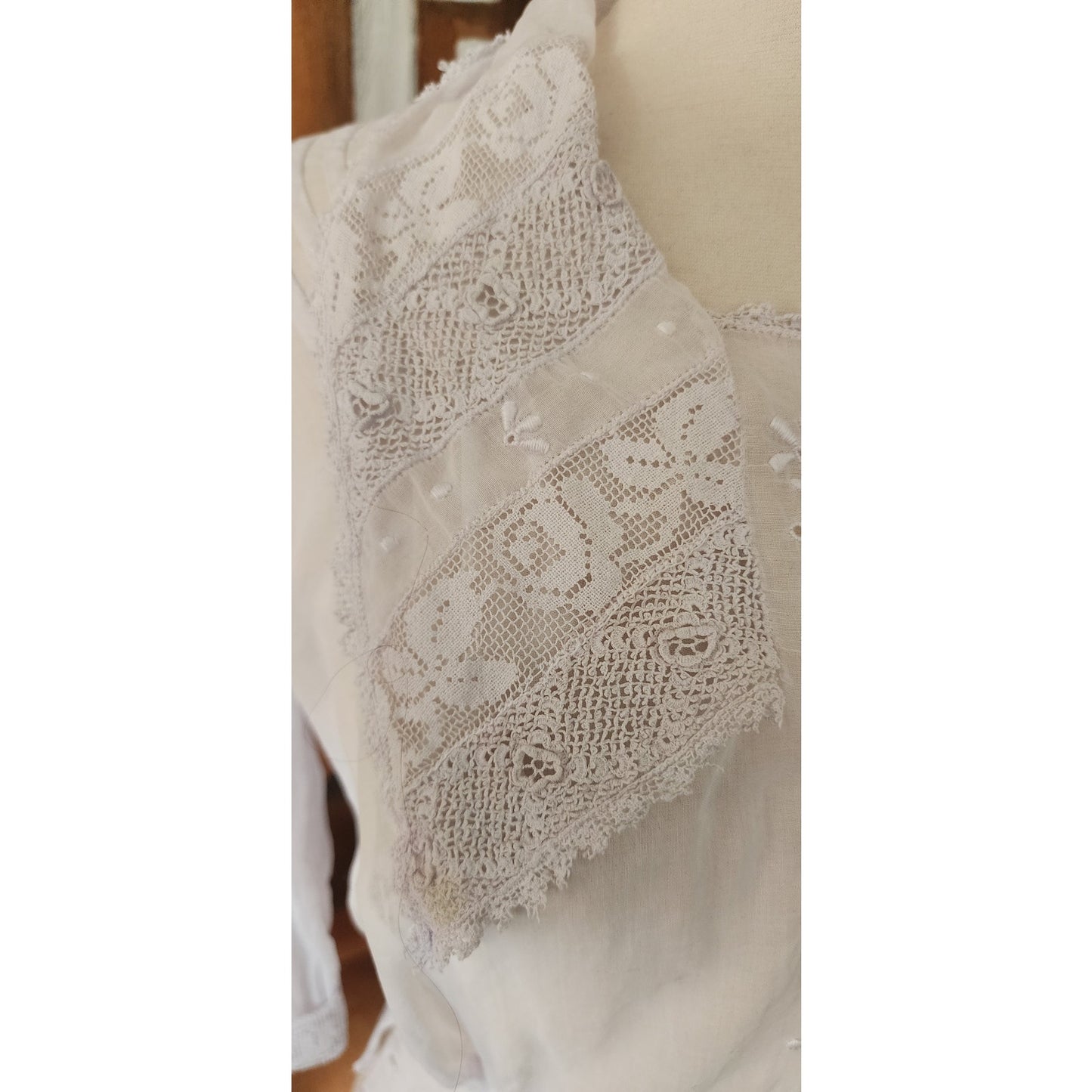 Antique Edwardian Blouse White Cotton Lace Embroidery Sailor Collar / S