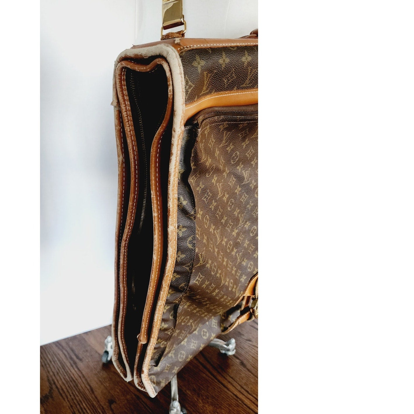 Vintage Louis Vuitton Leather Garment Bag Folding Luggage