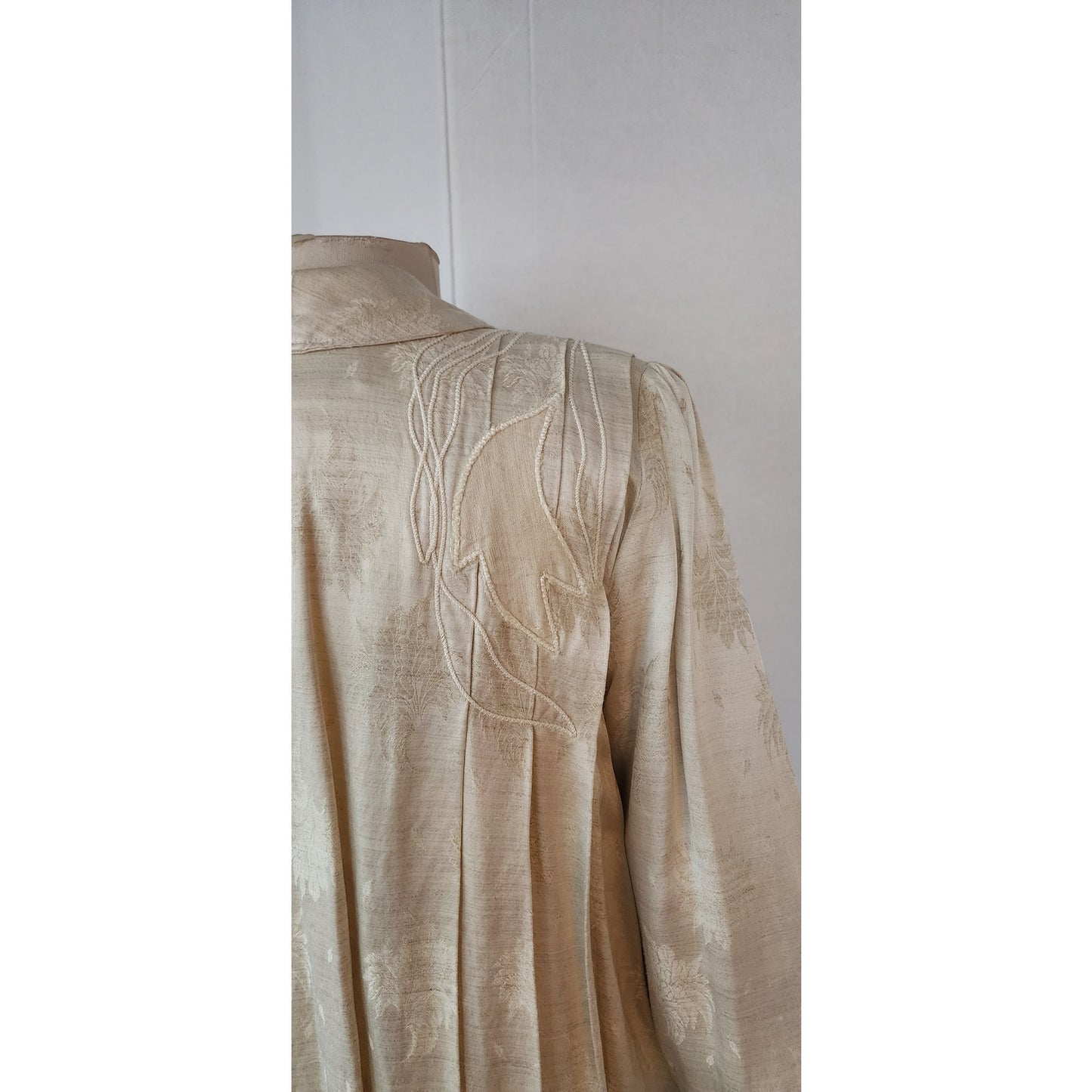Vintage 80s Cream Blazer Oversized Artisinal Jacket w/Applique by Marilu / L