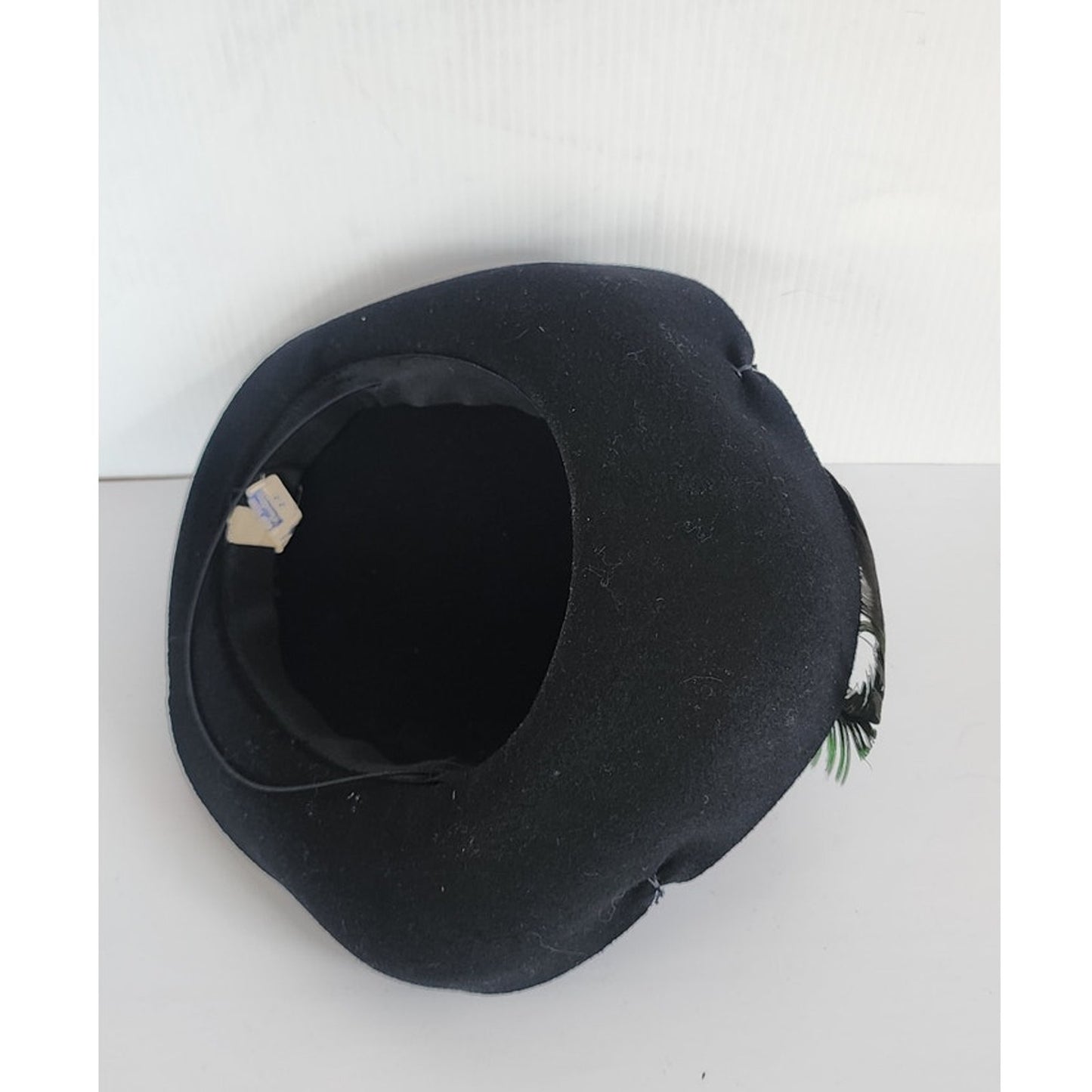 Vintage 30s Robin Hood Hat Black Wool Red Feather New York Creation