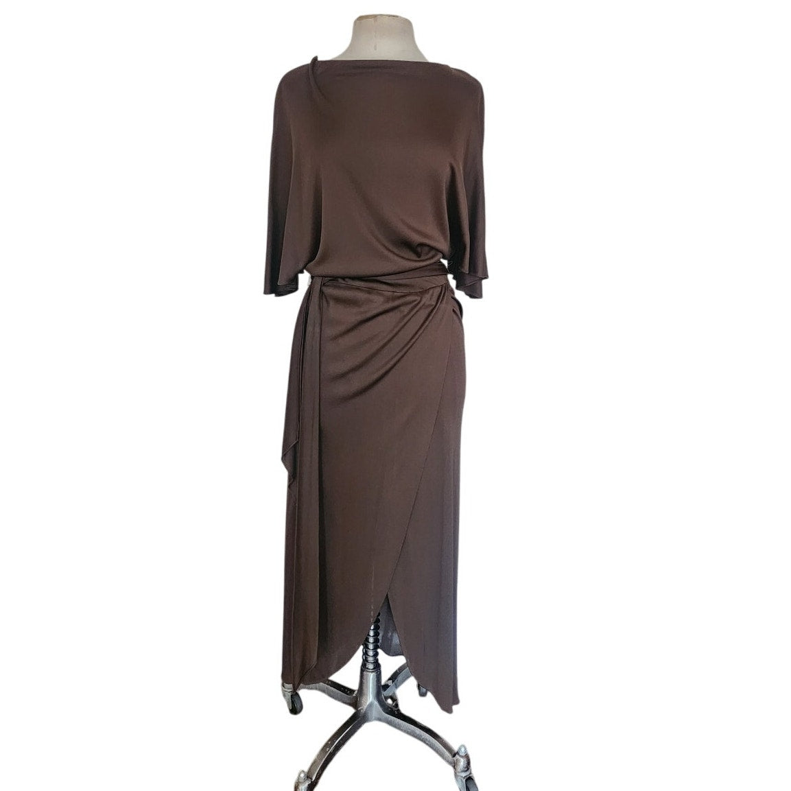 Vintage 1970s Mollie Parnis Dress in Brown Jersey
