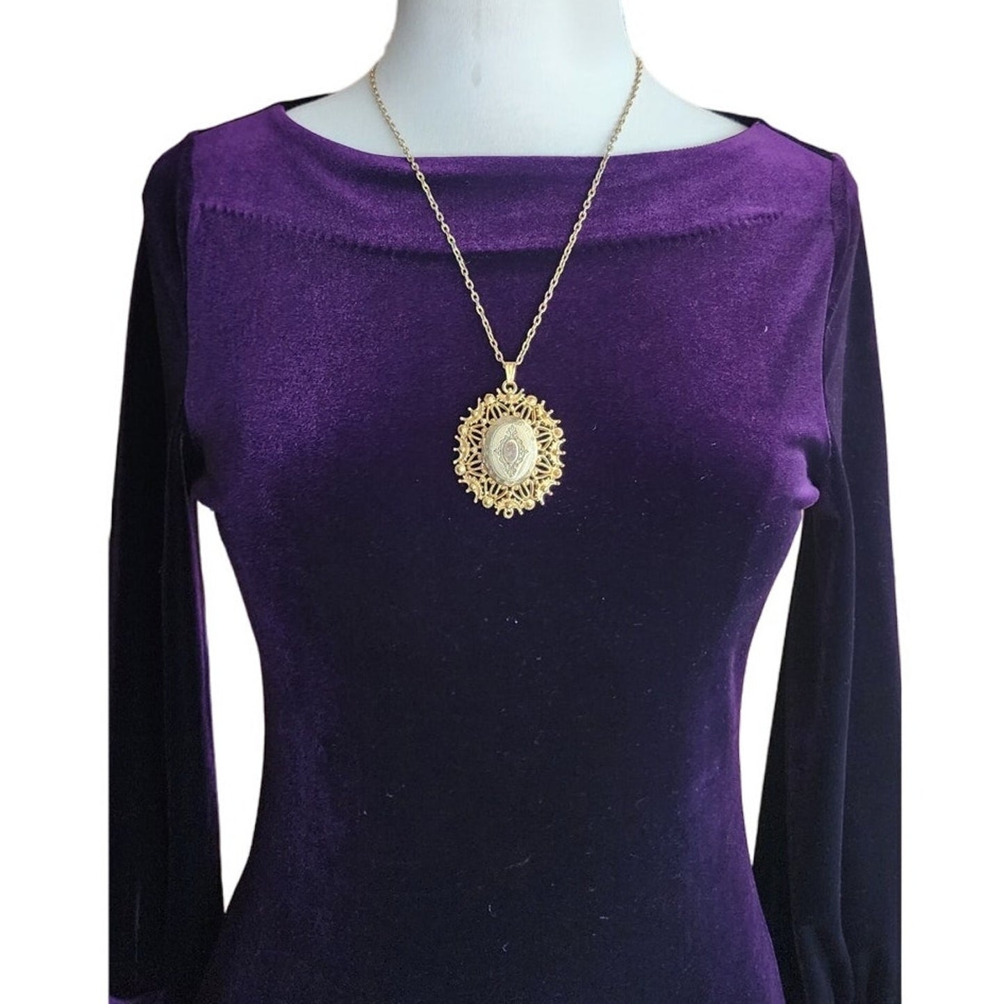 Vintage 1960s Florenza Necklace Locket Pendant Gold Baroque Style