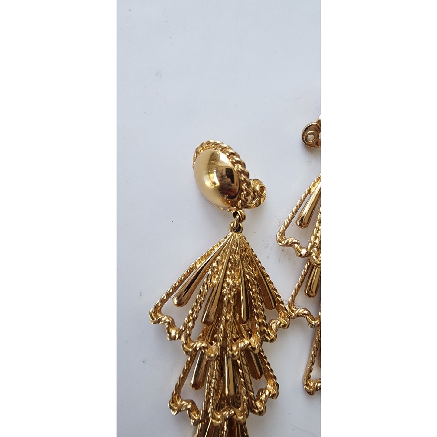 Vintage 60s Earrings Gold Dangly Clips Fan Shaped