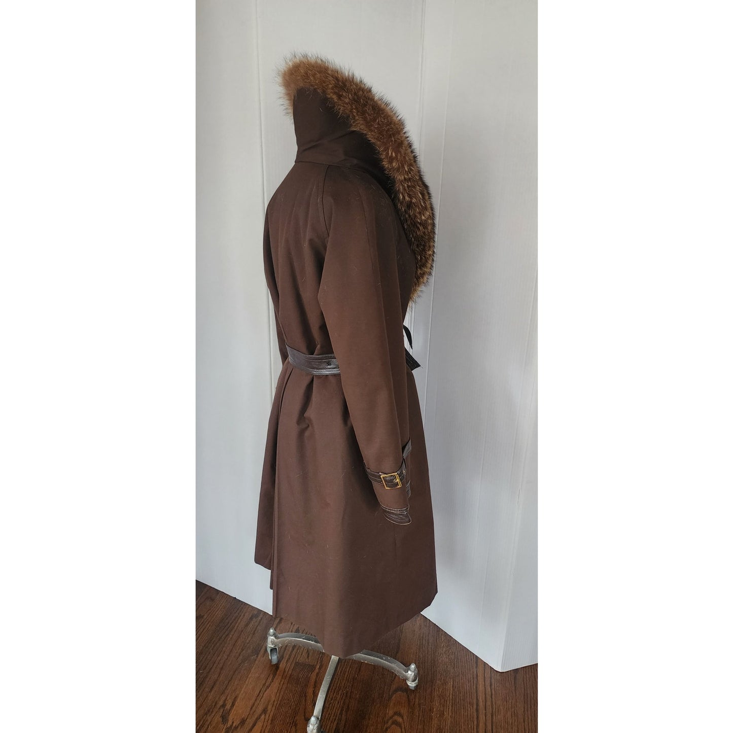 Vintage 70s SILLS A Bonnie Cashin Design Brown Leather Raccoon Fur Coat