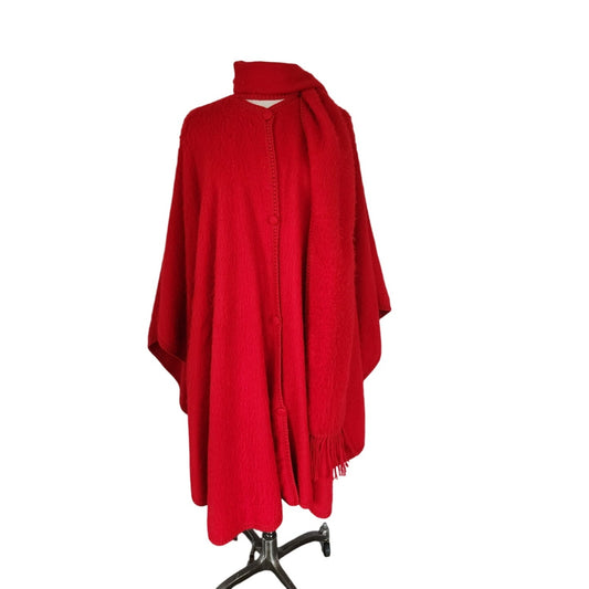 Vintage Red Cape Alpaca Wool Blend w/Attached Scarf Peru Capchatex