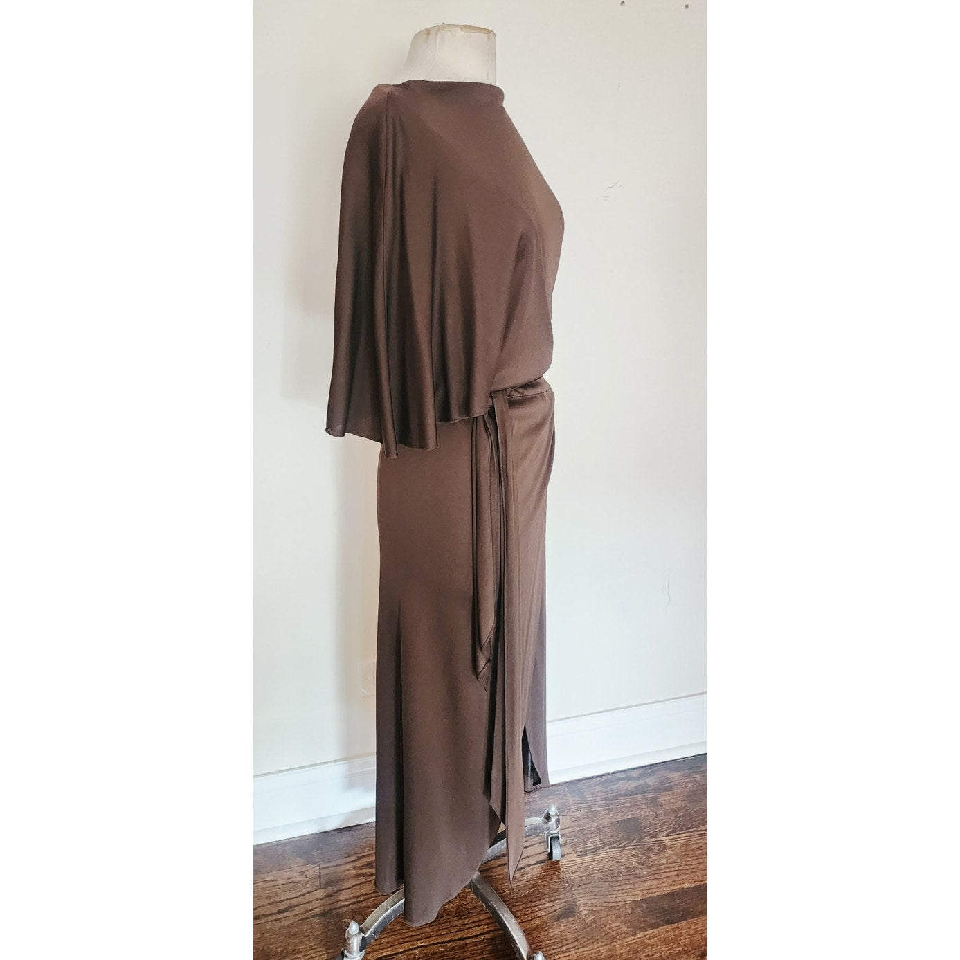 Vintage 1970s Mollie Parnis Dress in Brown Jersey