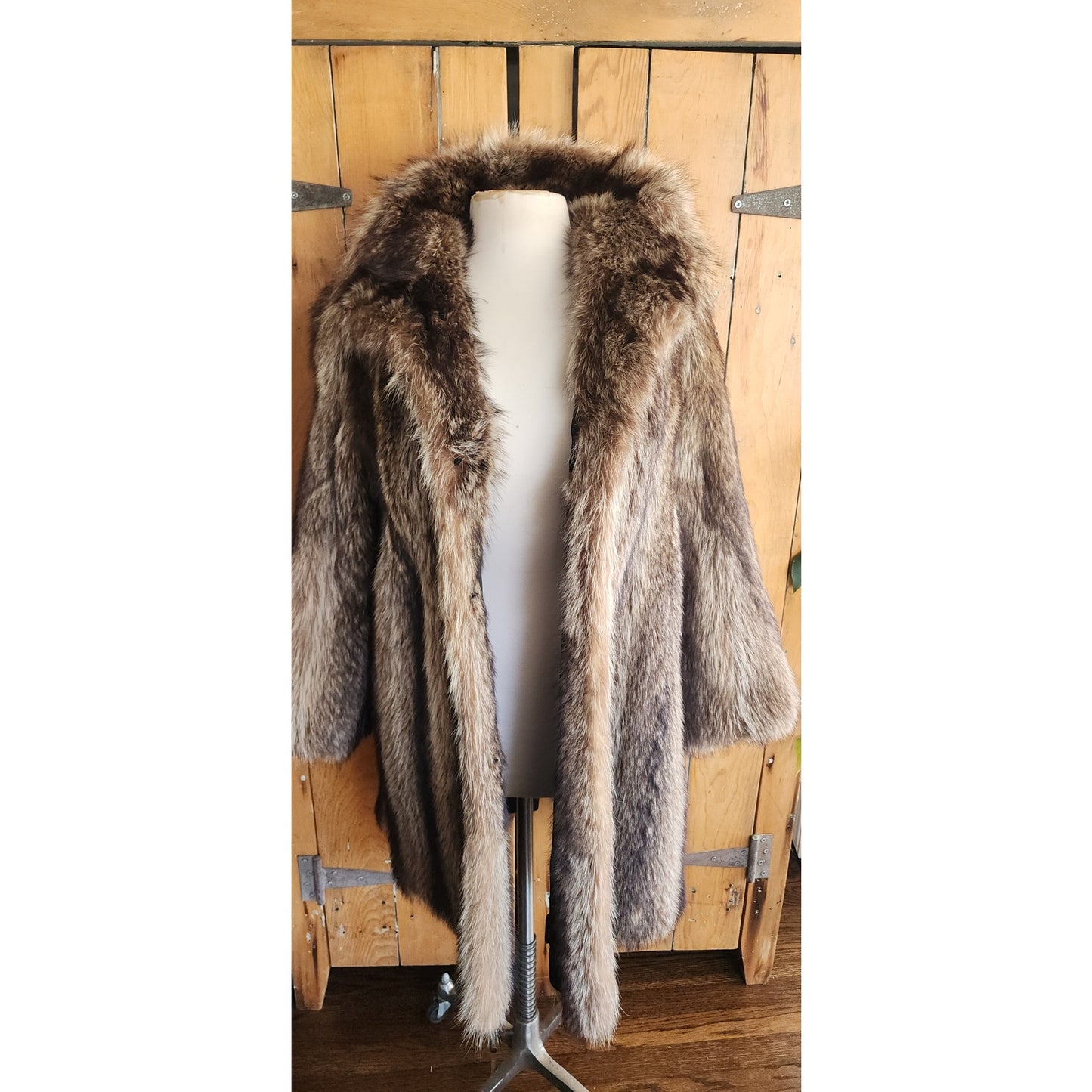 Vintage Fur Coat Silver Tipped Raccoon Hip Length Revillon M SATC