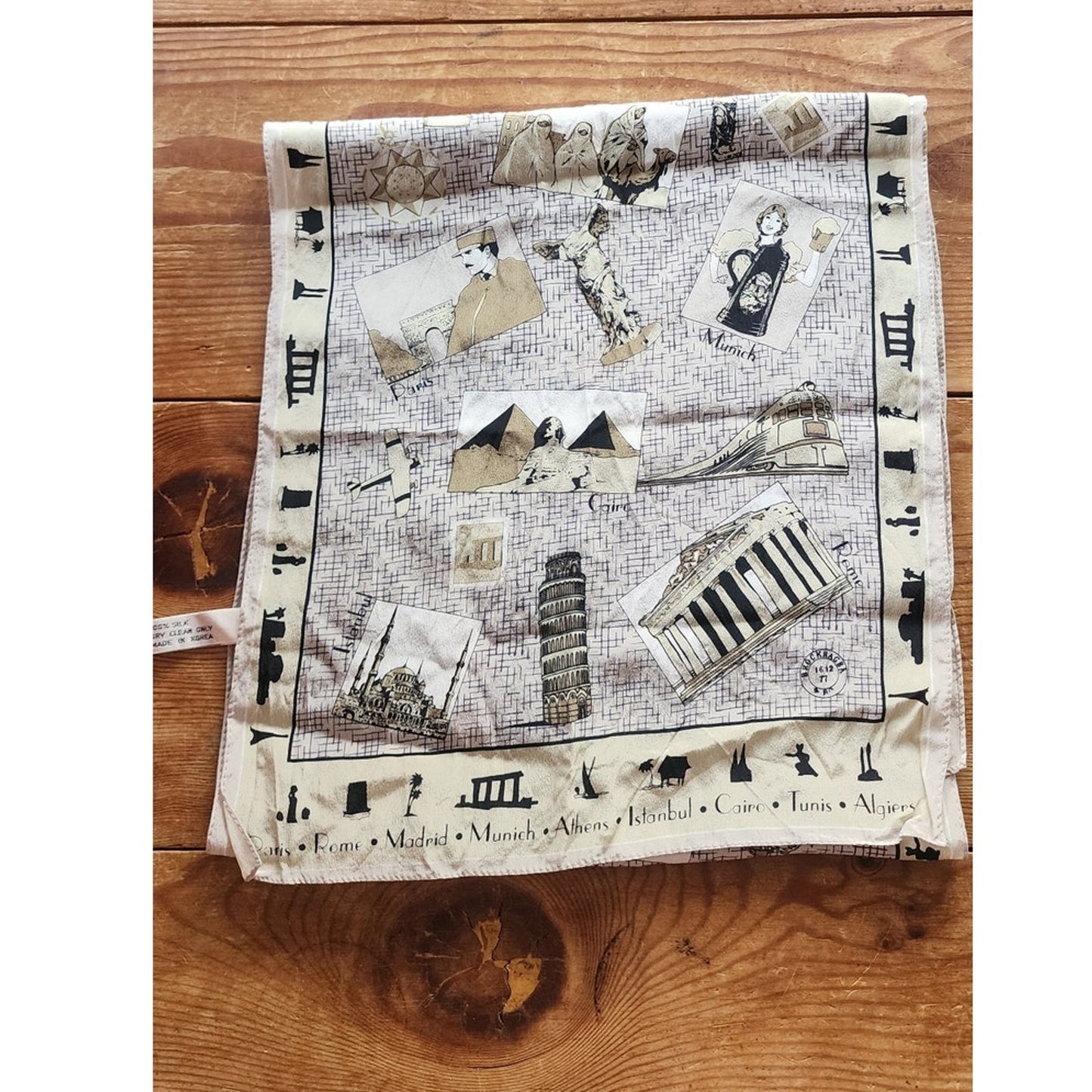 Vintage Souvenir Scarf Capital Cities Architecture Favolosa Silkprint
