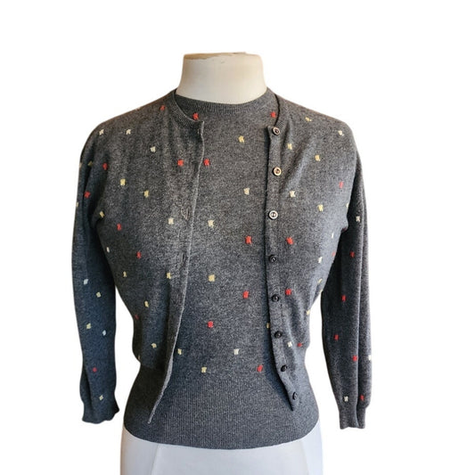Vintage 1950s Cashmere Sweater Twin Set Gray w/Colorful Embroidery Marshall Field Ballantyne / S
