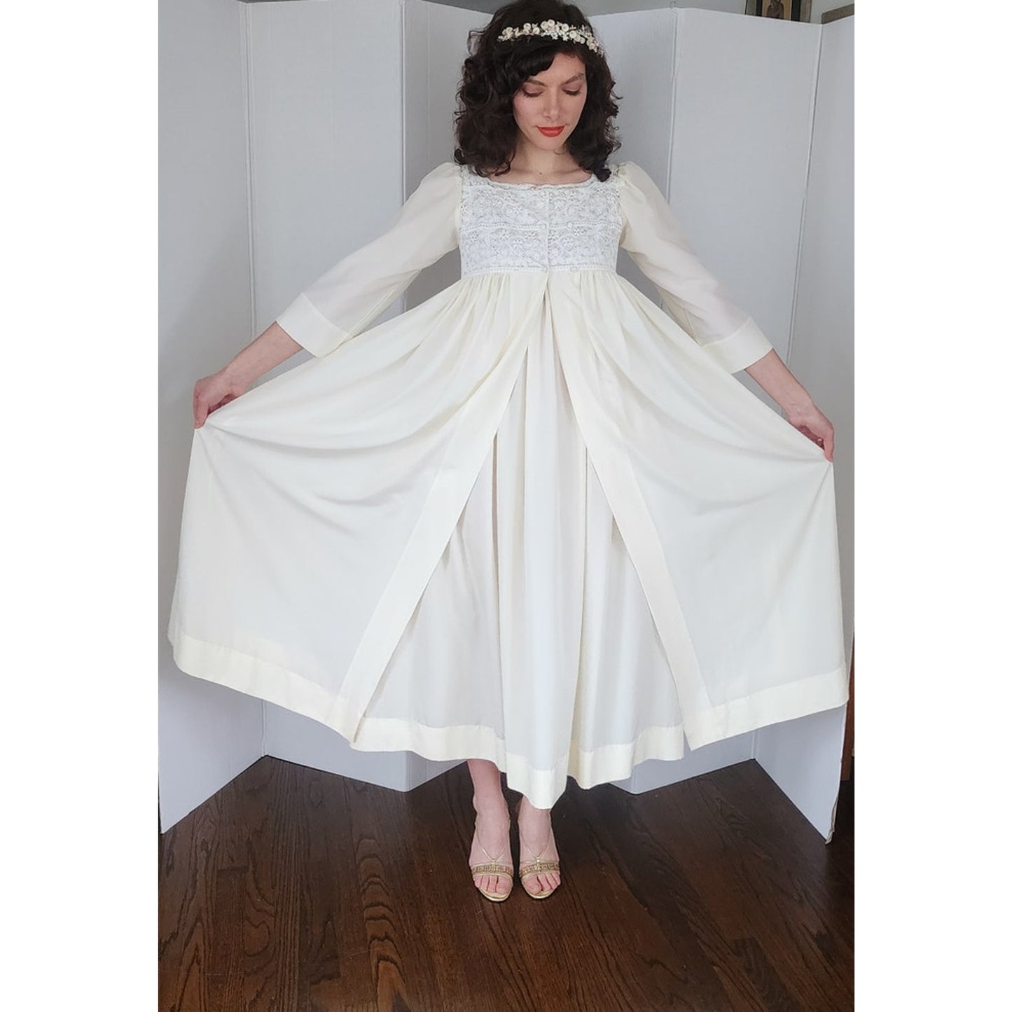 Vintage 70s Peignoir Cream Lace Robe & Long Slip Dress Iris Lingerie