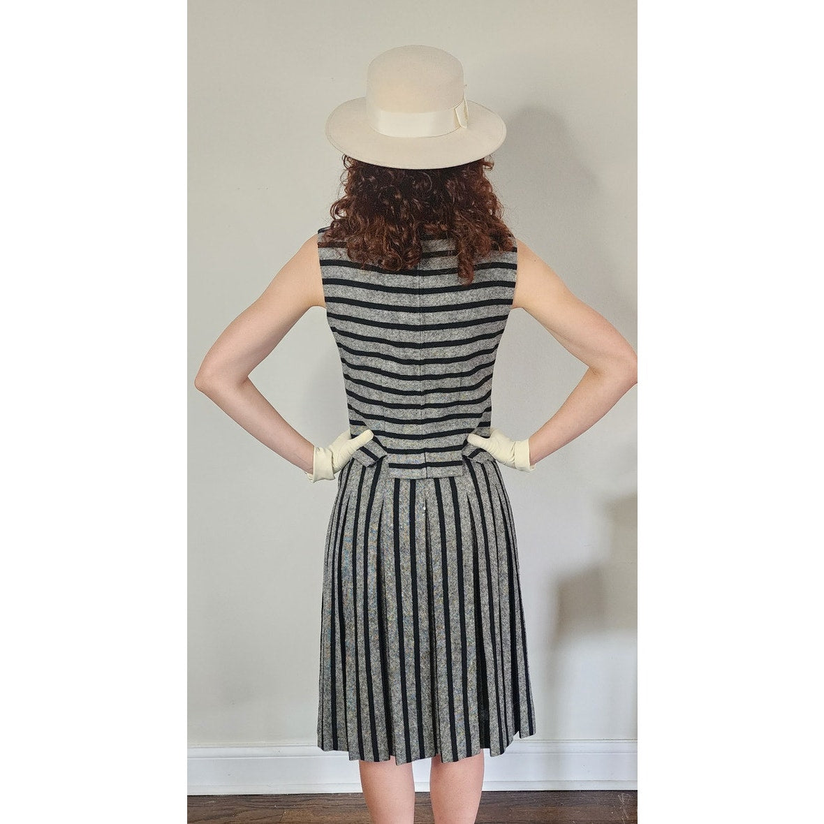 Vintage 1960s Sybil Connolly Skirt Suit Gray Black Striped Wool / Small