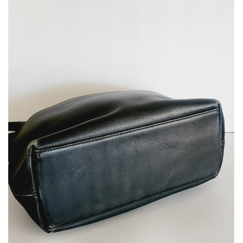 Vintage COACH Legacy Boho Shoulder Bag Black Leather 9058