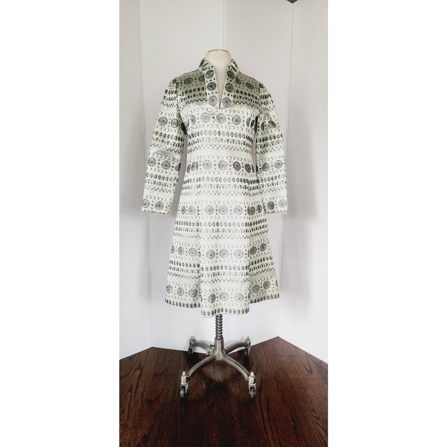 Vintage 60s Brocade Dress Silver Green Metallic Psychedelic Print