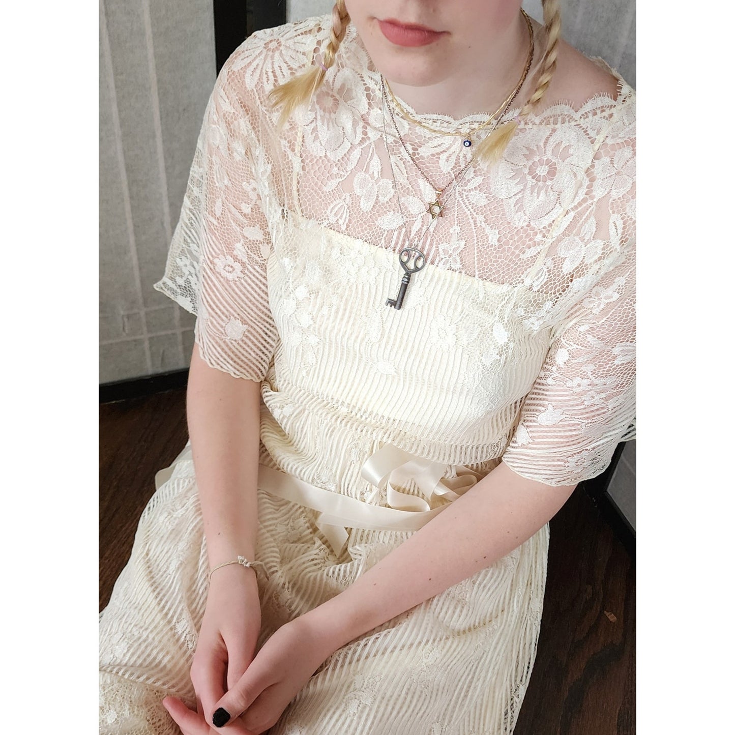 Vintage 70s Cream Lace Dress Elastic Waist Boho Bride