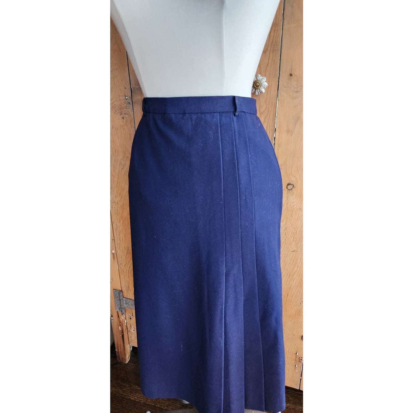 Vintage 40s Skirt Navy Blue Wool Side Pleats