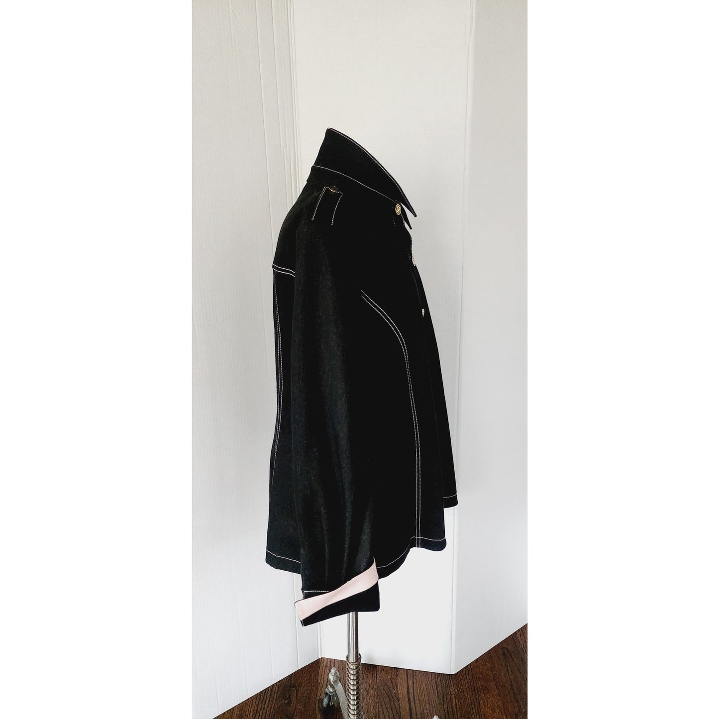 St John Sport Jacket Black Denim Button Down / Large