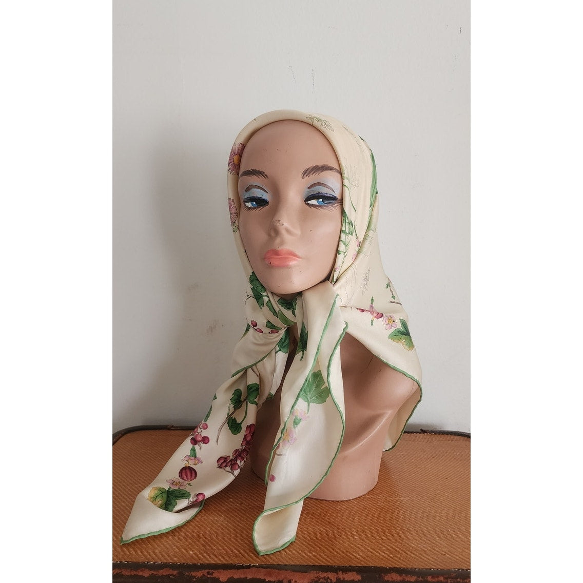 Vintage Tiffany & Co. Scarf Silk Square Botanical Floral Theme Green Cream