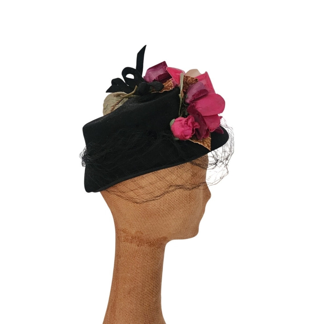 Vintage 1940s Flower Hat Black Wool Silk Floral Marshall Fields New York Creations