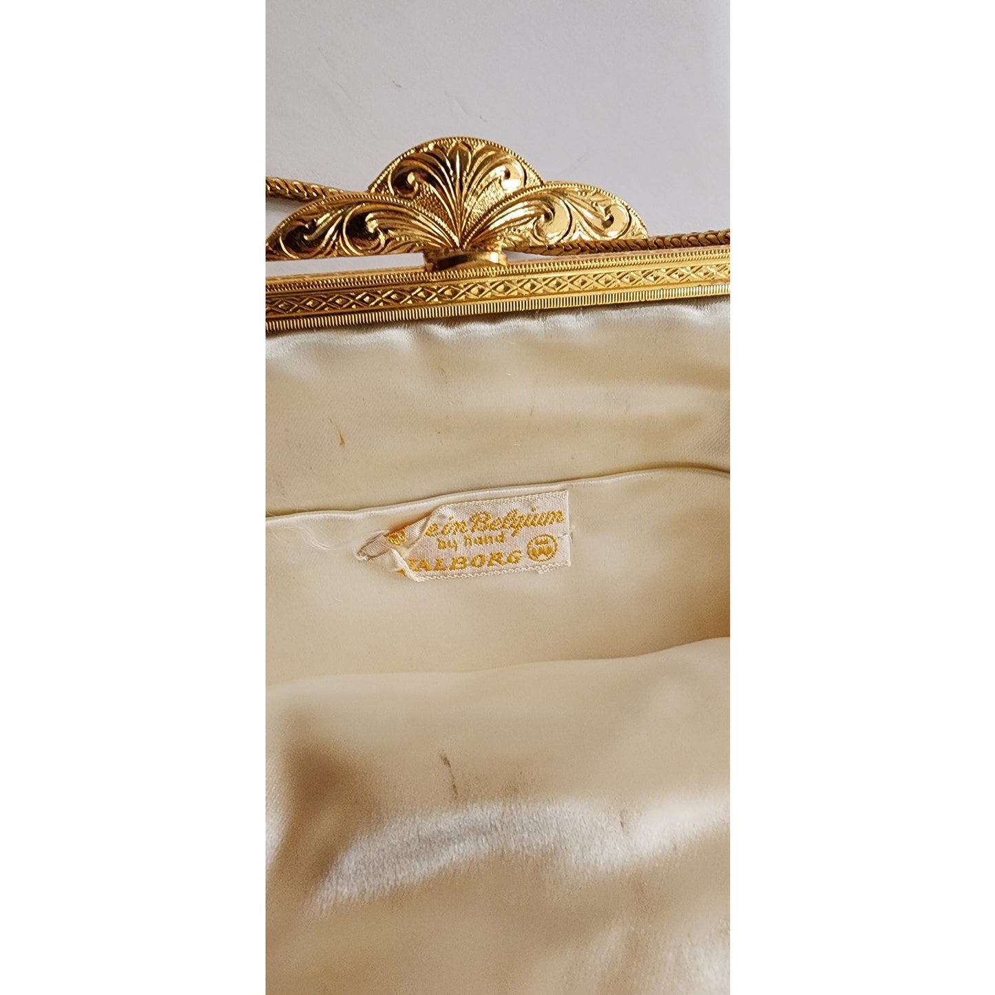 Vintage 50s Evening Bag White Beads Floral Embroidery Walborg