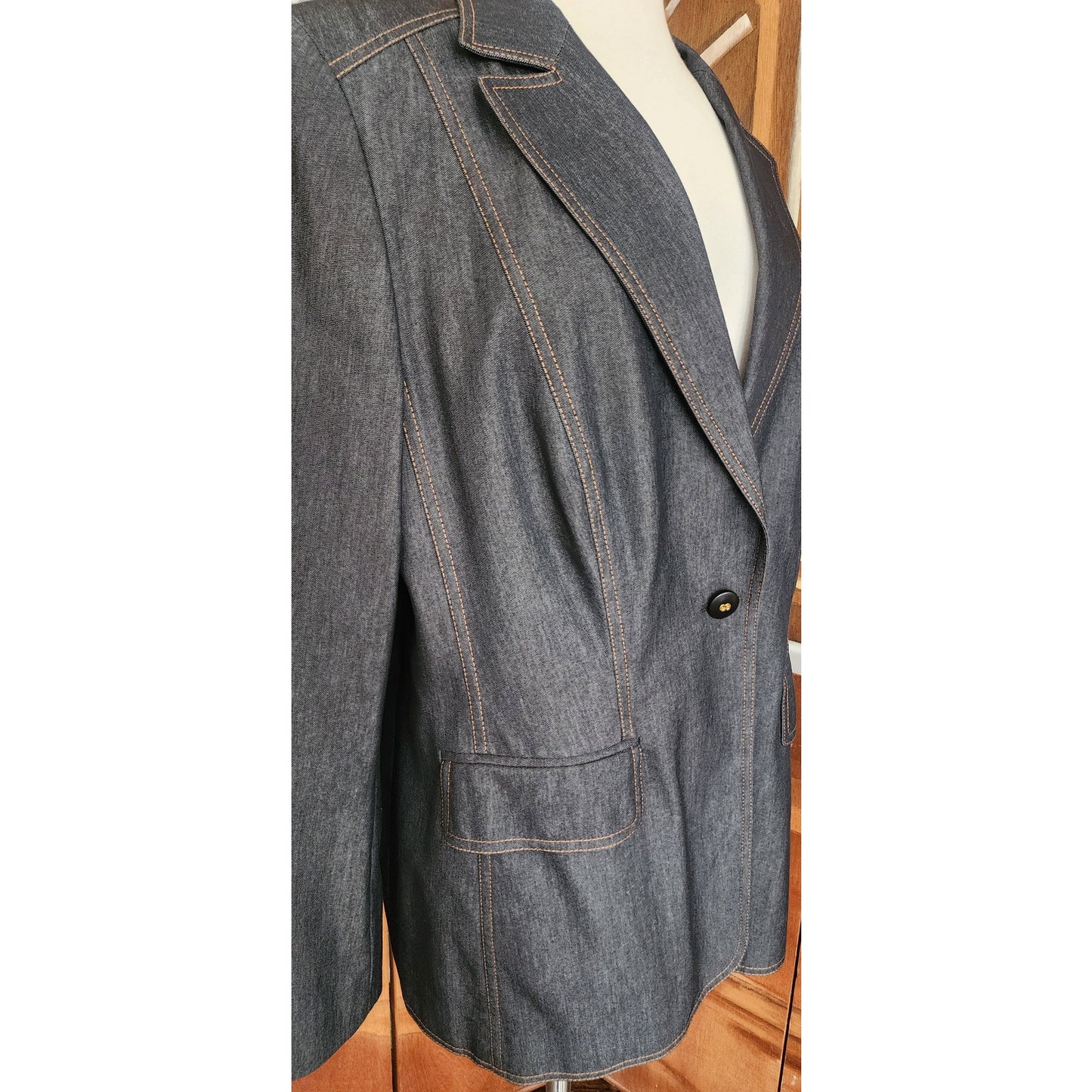 Vintage 2000s Escada Denim Pant Suit Dark Wash Jeans Neiman Marcus