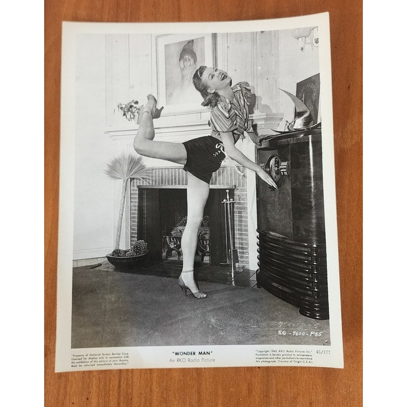 Original Publicity Photo Vera Ellen 1945 RKO Wonder Man CASTING / TEST SHOT