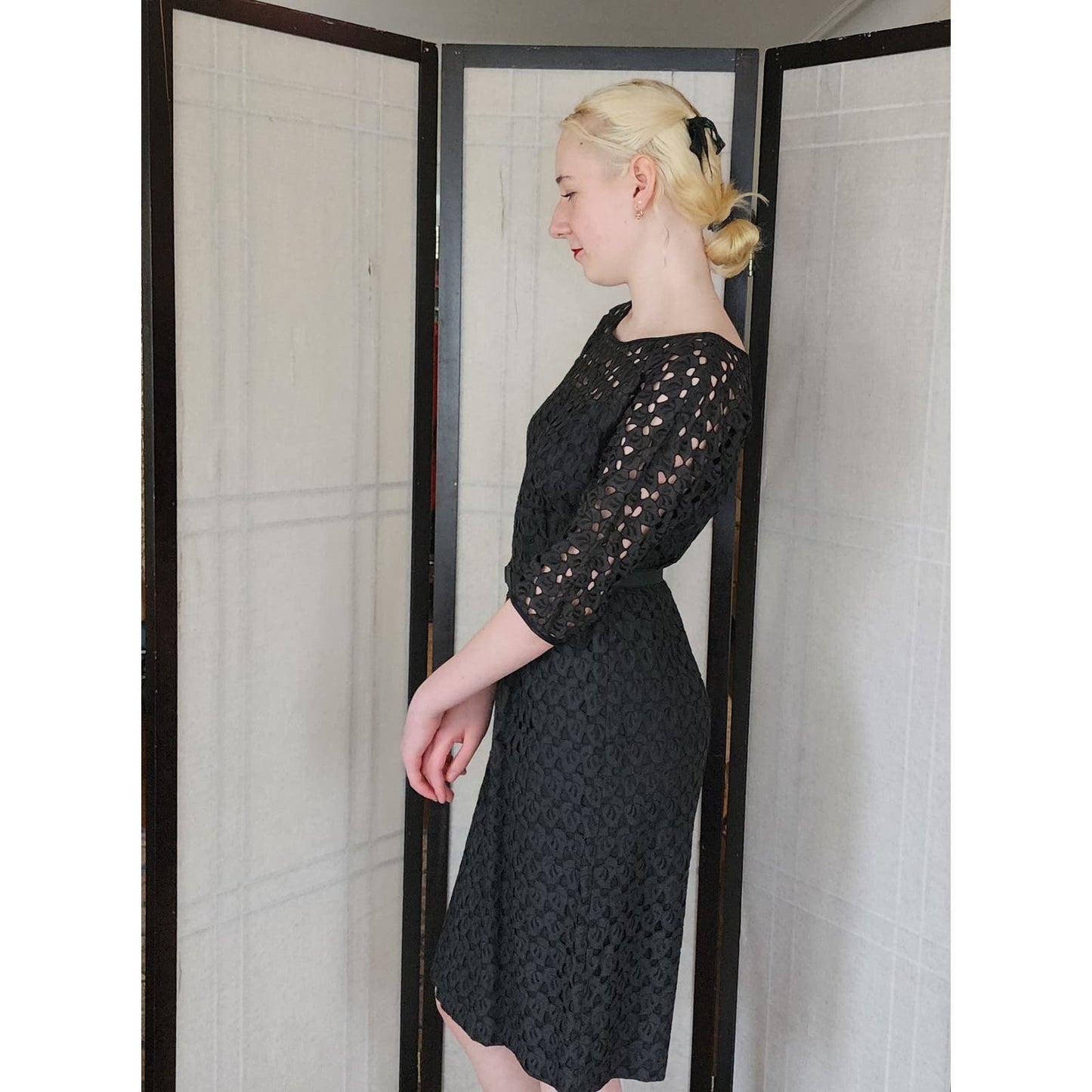 Vintage 50s Black Cocktail Dress Cut Lace Keyhole Back / M