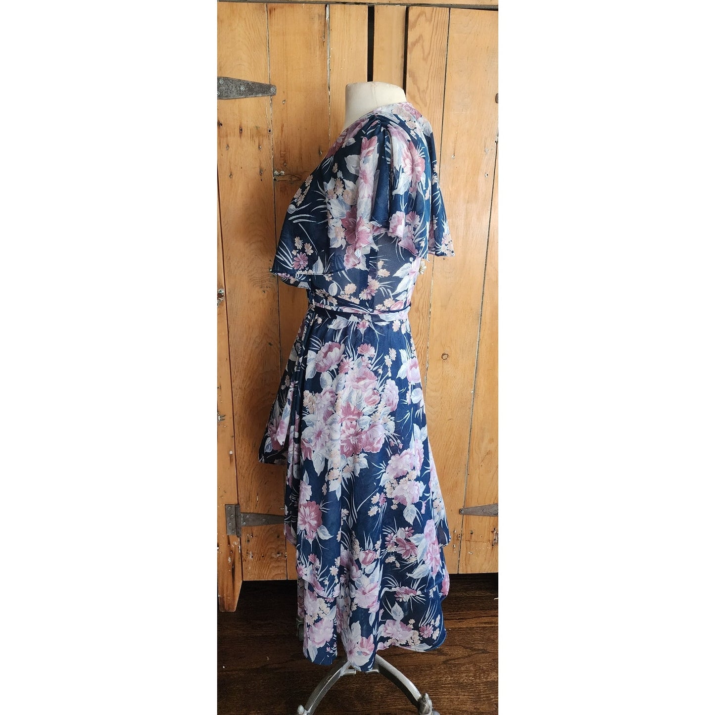 Vintage 70s Wrap Dress Blue Floral Print