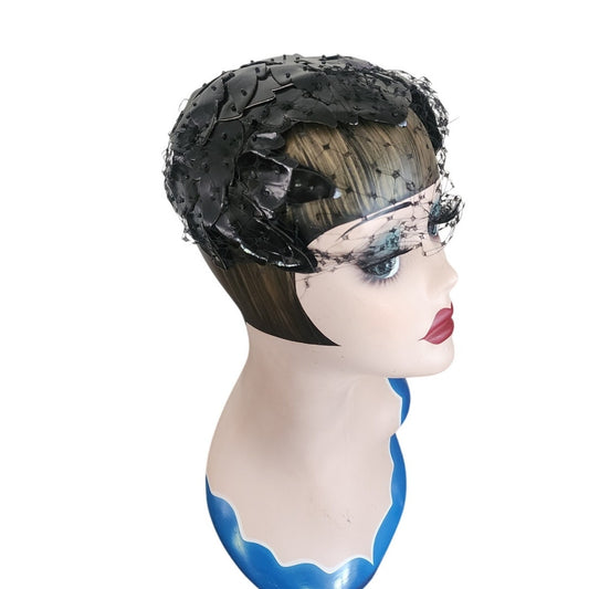 Vintage 50s Bes-Ben Hat Eggshell Style Black Leather Petals