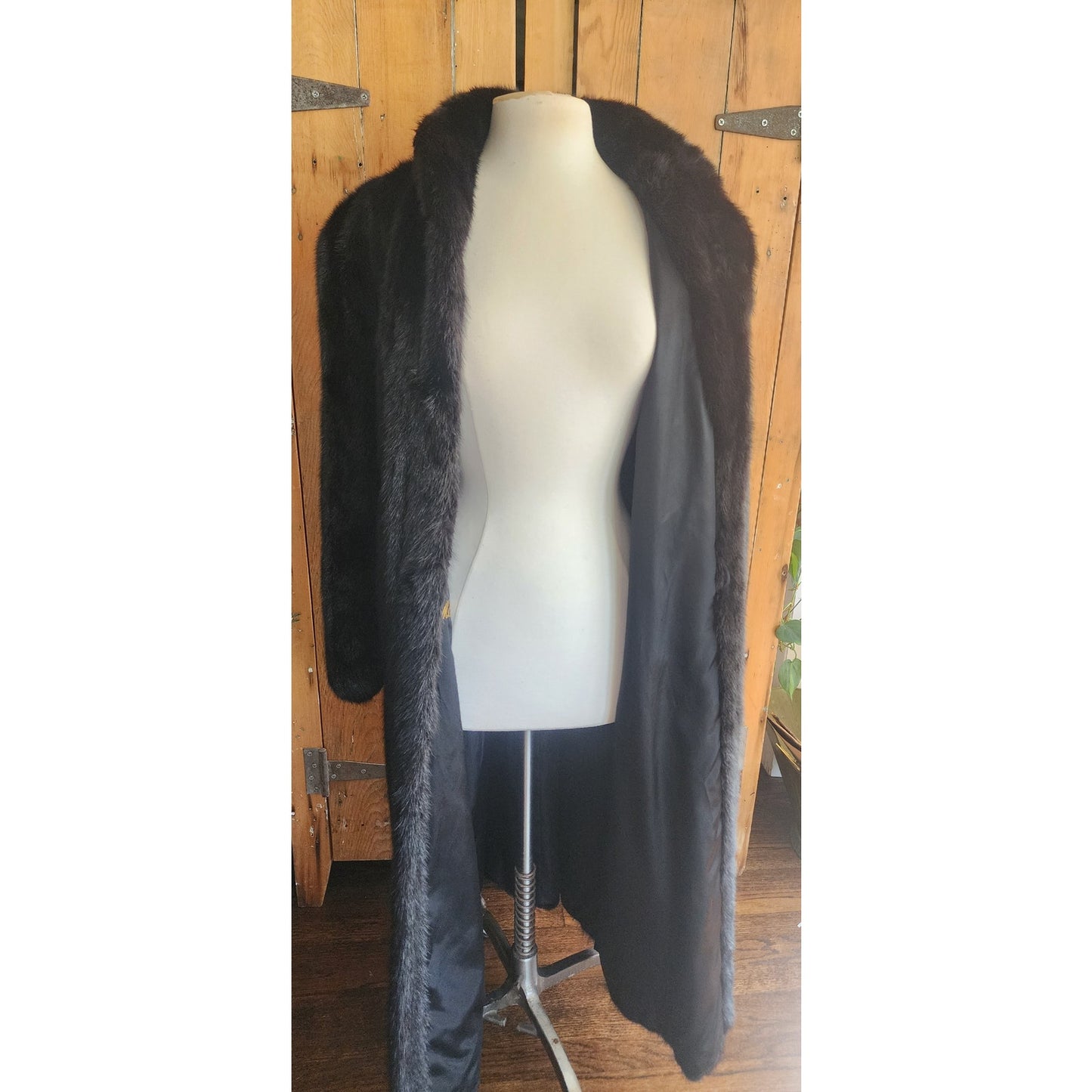 Vintage 1990s Black Ranch Mink Fur Coat Sized Medium to Large Evans Collection